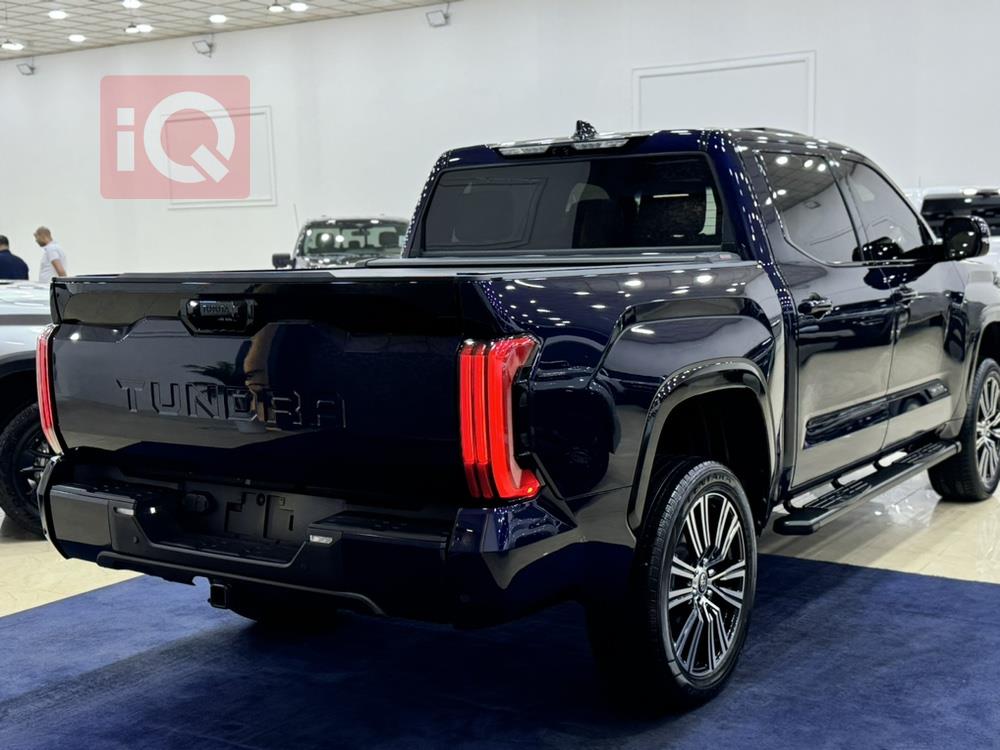 Toyota Tundra